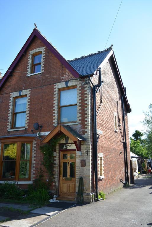 Primrose Villa Self Catering Bnb Monmouth Exteriör bild